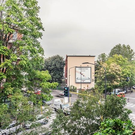 Eden House Sansiro-Duomo Netflix & Design Apartment Milano Exterior foto