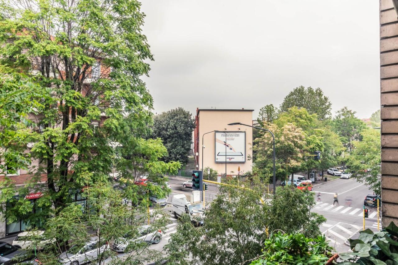 Eden House Sansiro-Duomo Netflix & Design Apartment Milano Exterior foto