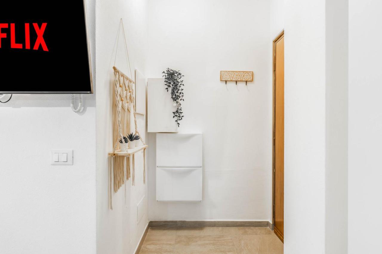 Eden House Sansiro-Duomo Netflix & Design Apartment Milano Exterior foto